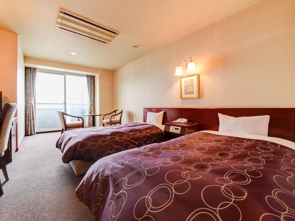 Hotel Urbanport Obama Kültér fotó